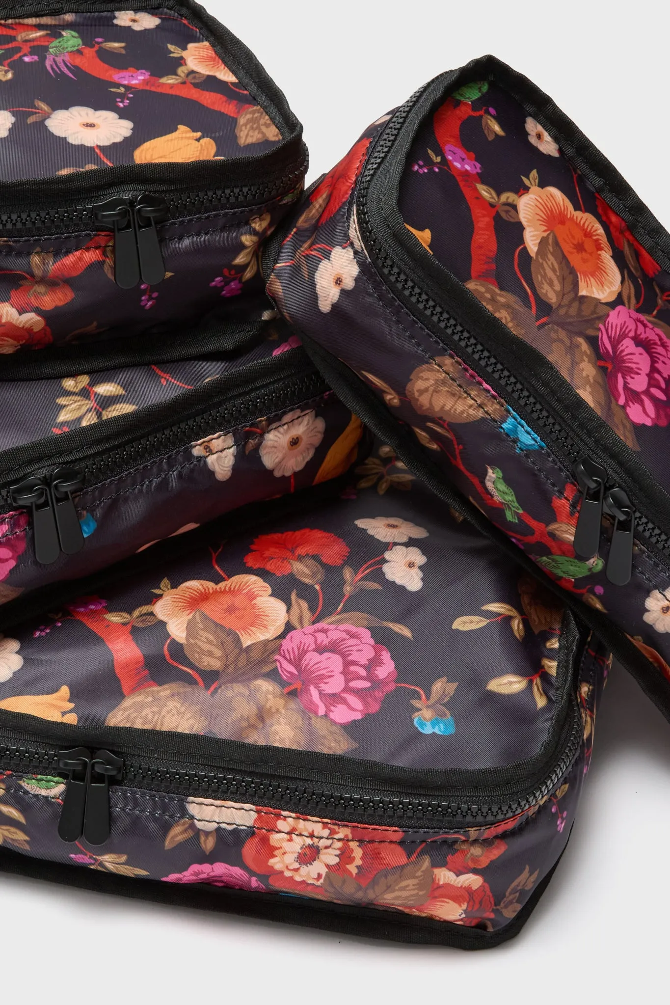 Baroque Floral Packing Cubes