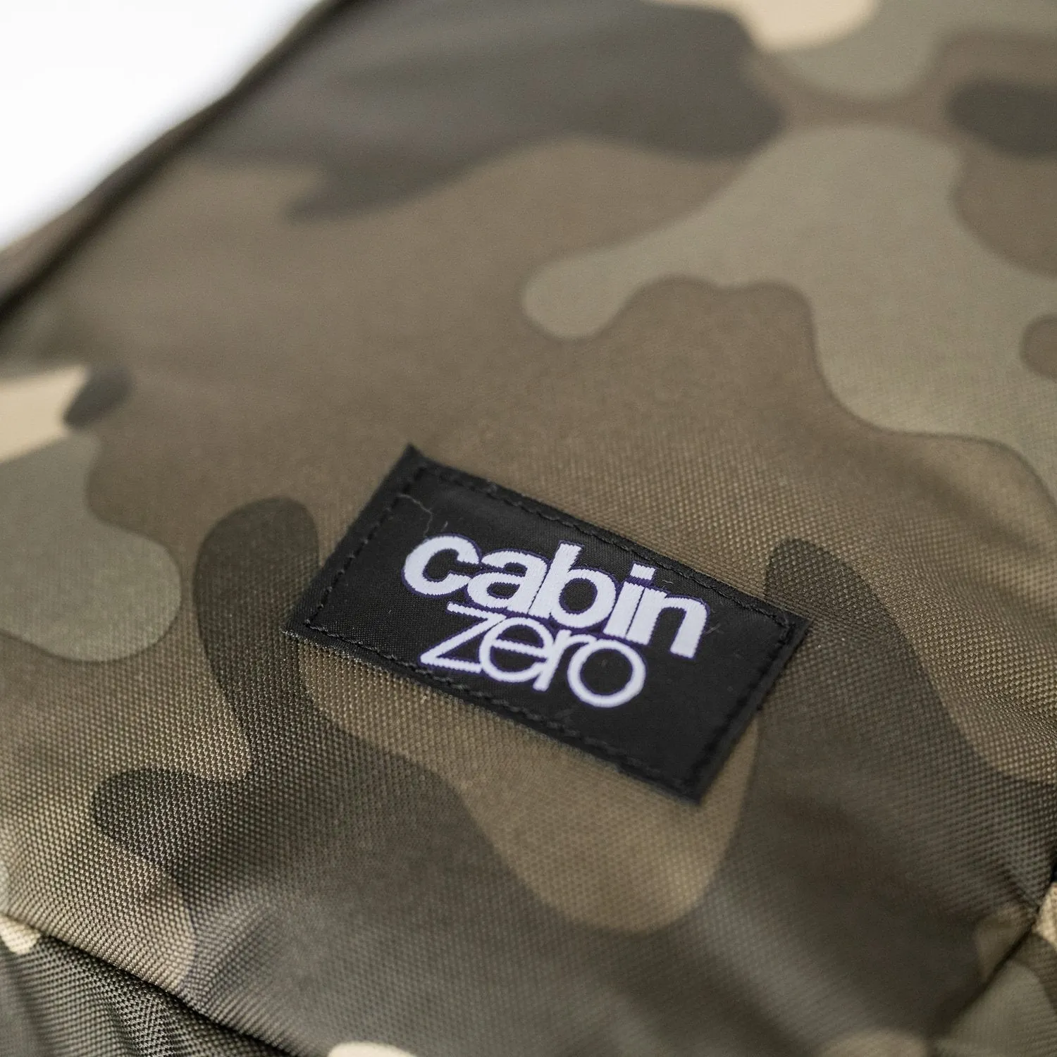 Cabin Zero Classic 36L Travel Backpack 旅行背包