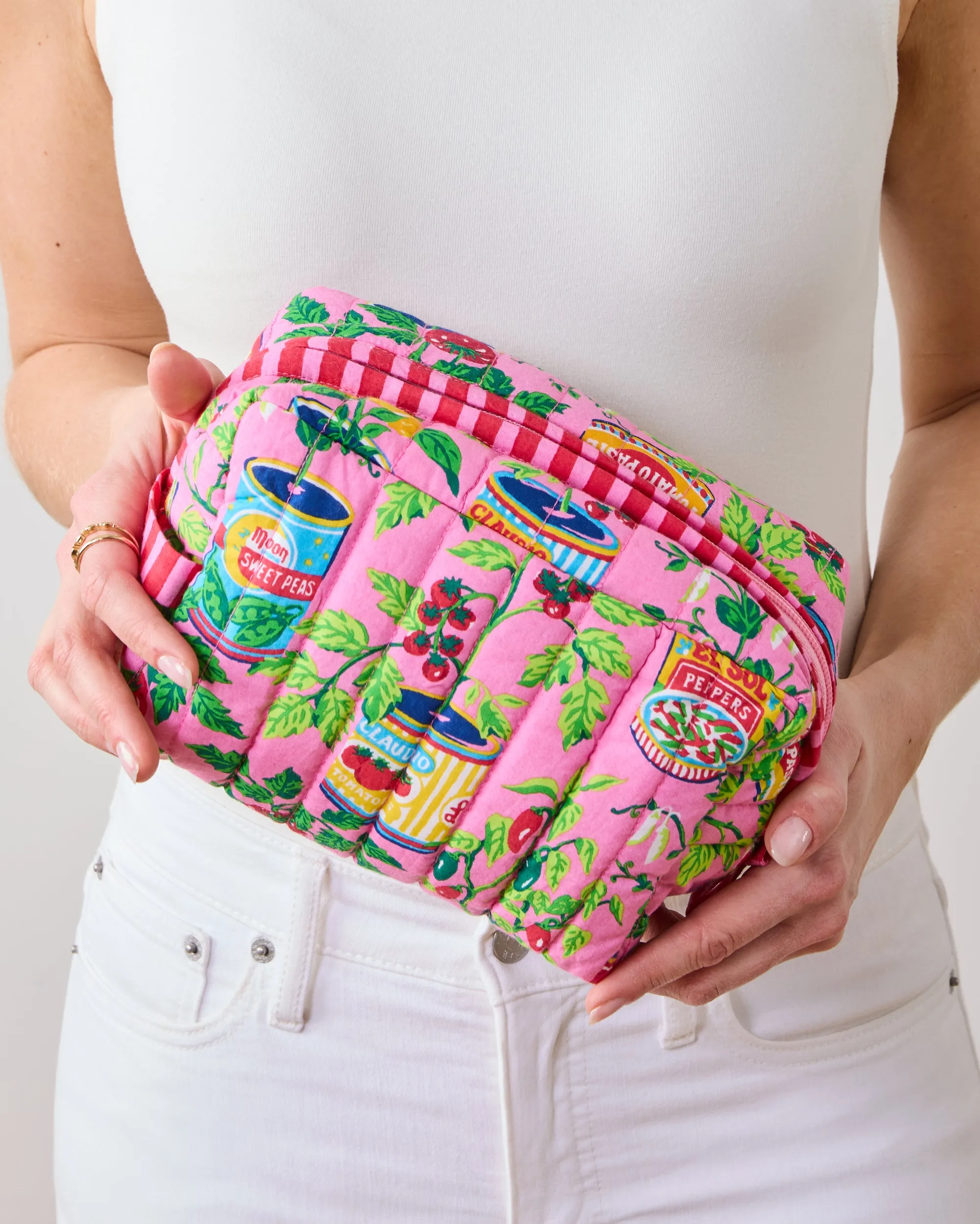 Kitchen Garden - Quilted Pouch - Rose