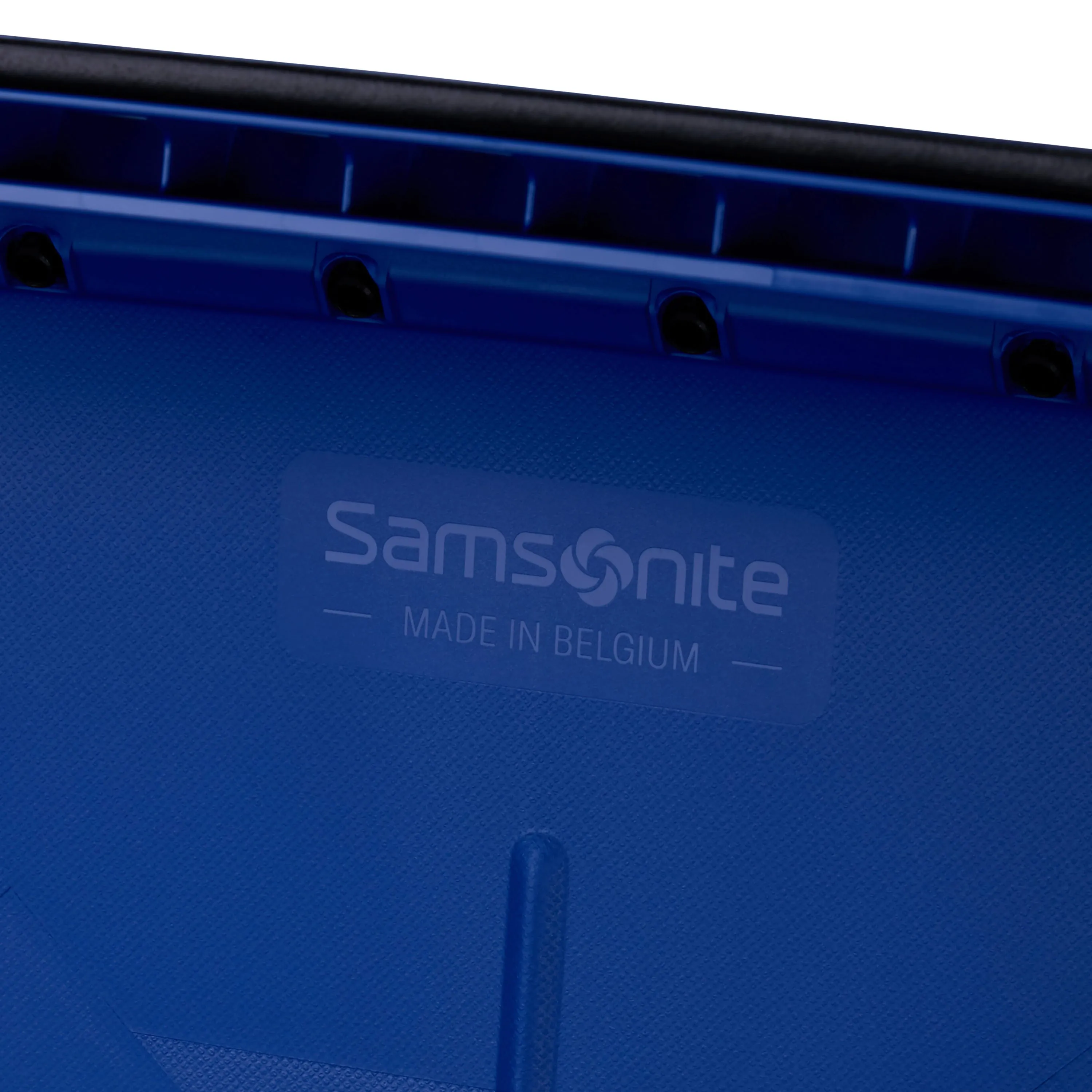 Samsonite Essens Spinner Large Luggage