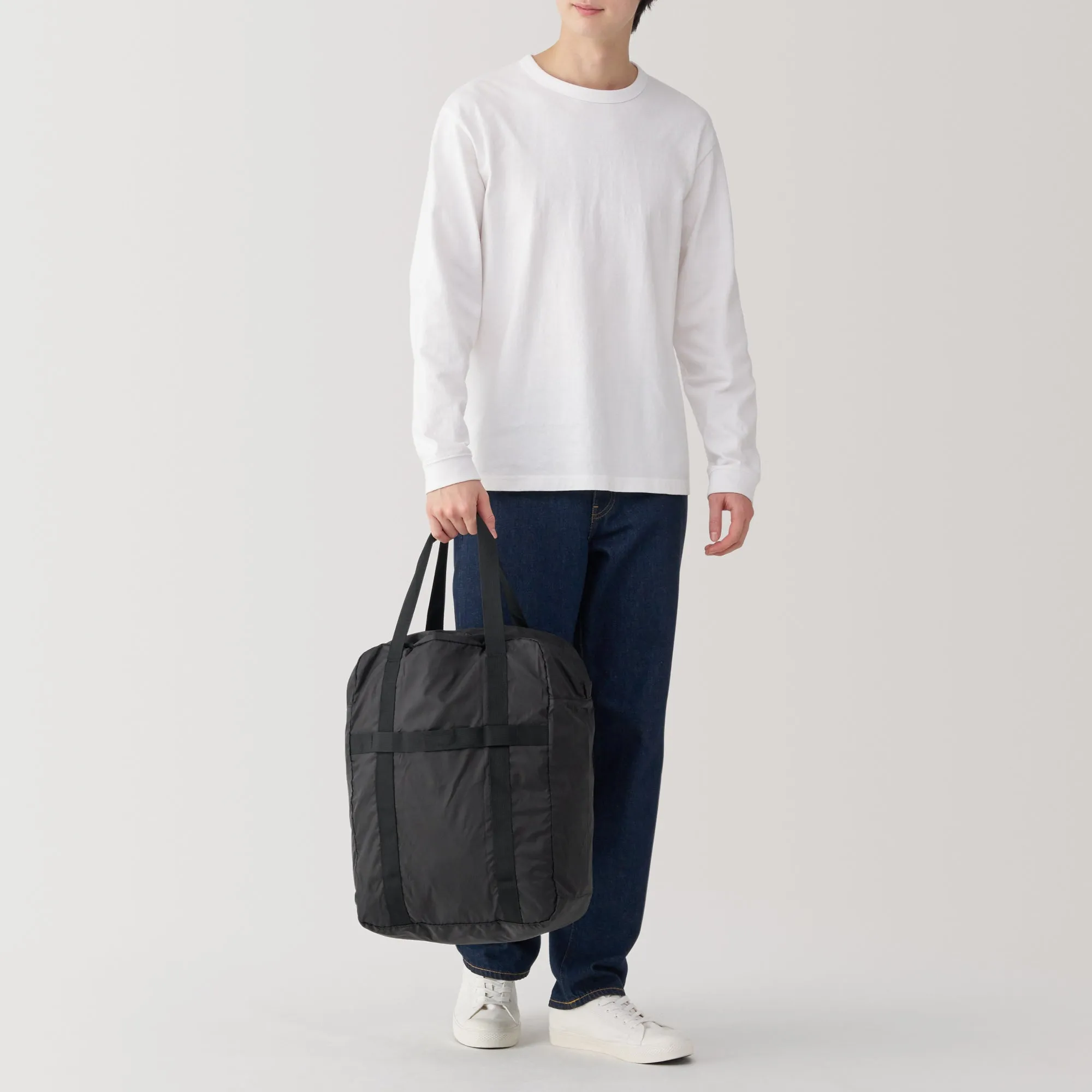 Water Repellent Tall Boston Bag